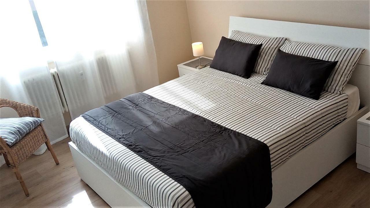 Lovely, Charming And Quiet Apartment In The Centre Air Conditioned And Free Private Garage Como Dış mekan fotoğraf