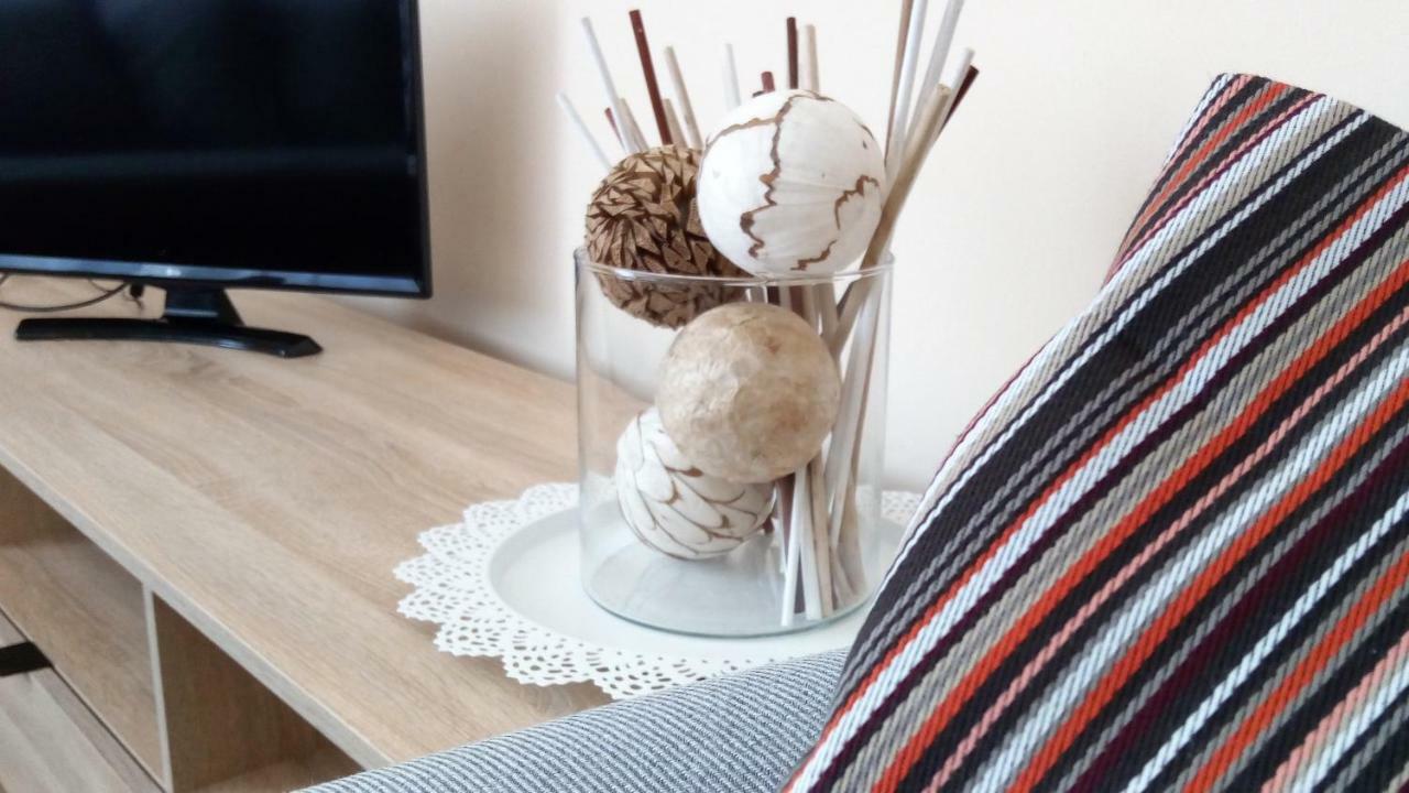 Lovely, Charming And Quiet Apartment In The Centre Air Conditioned And Free Private Garage Como Dış mekan fotoğraf