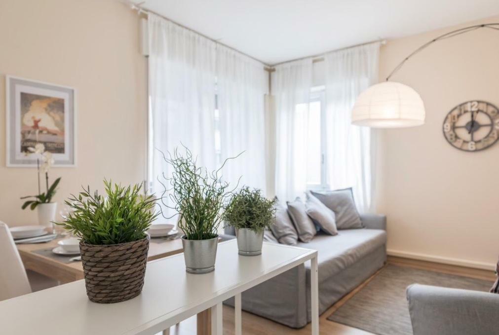 Lovely, Charming And Quiet Apartment In The Centre Air Conditioned And Free Private Garage Como Dış mekan fotoğraf